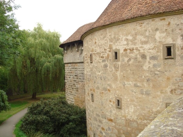 Check out these medieval walls! Legit.
