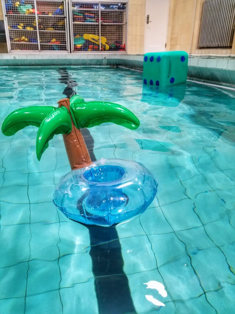 Floating Palm Tree Drink holder inflatable