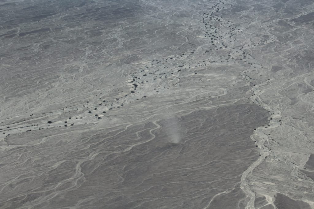 Nazca desert sand storm nazca lines tour