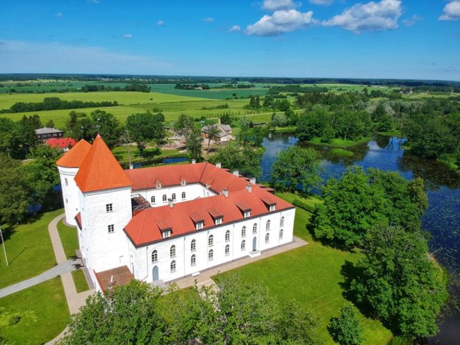 castles in estonia prices